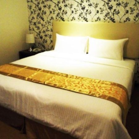 8 Days Boutique Hotel @ Mount Austin Jb Johor Bahru Exterior foto