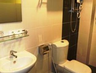 8 Days Boutique Hotel @ Mount Austin Jb Johor Bahru Exterior foto